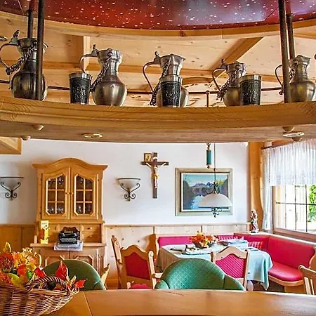 Seehotel Jaegerhof Hubertus Hotel